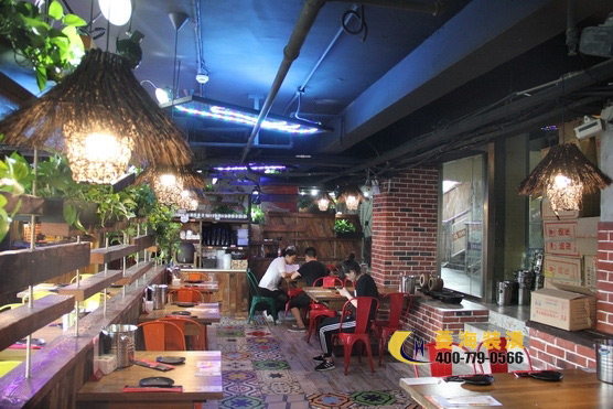 小龍蝦店照明設(shè)計