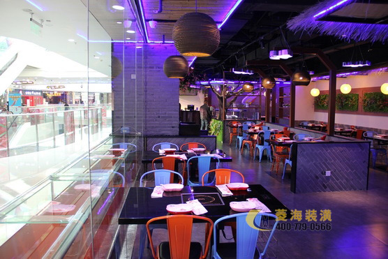 魚(yú)火鍋餐廳就餐區(qū)布局設(shè)計(jì)